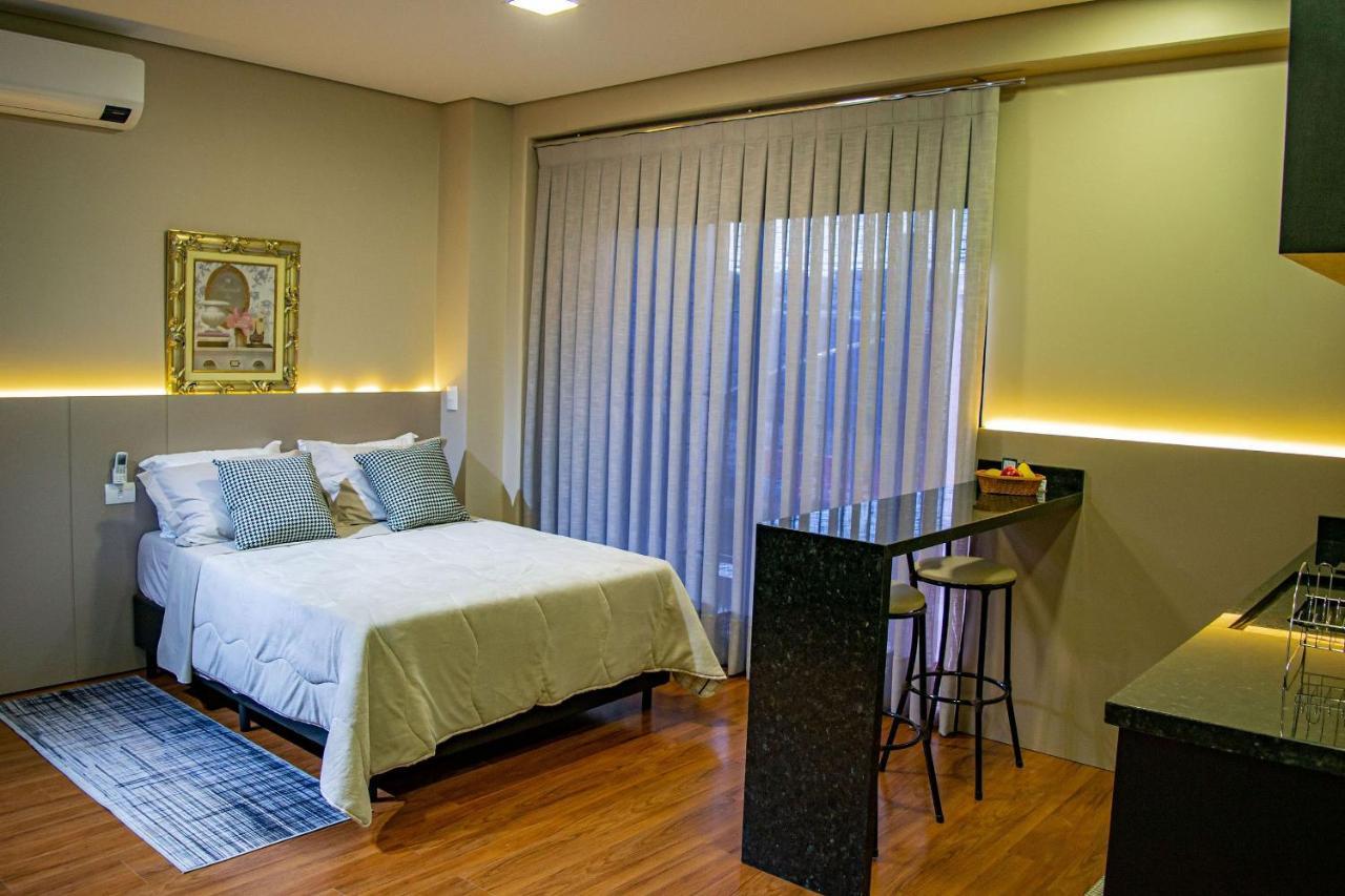 Apartamentos Studio No Centro De Foz do Iguaçu Esterno foto